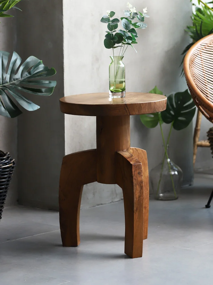 Round coffee table A few simpl - Coffee Tea Near recension och pris
