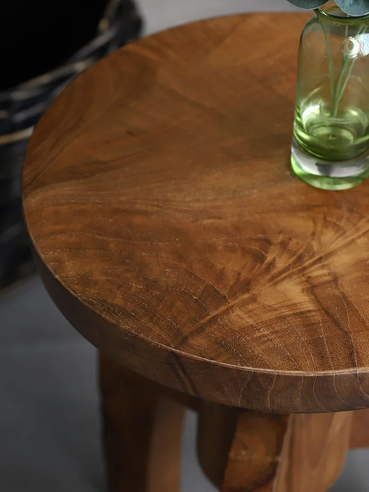 Round coffee table A few simpl - Coffee Tea Near recension och pris